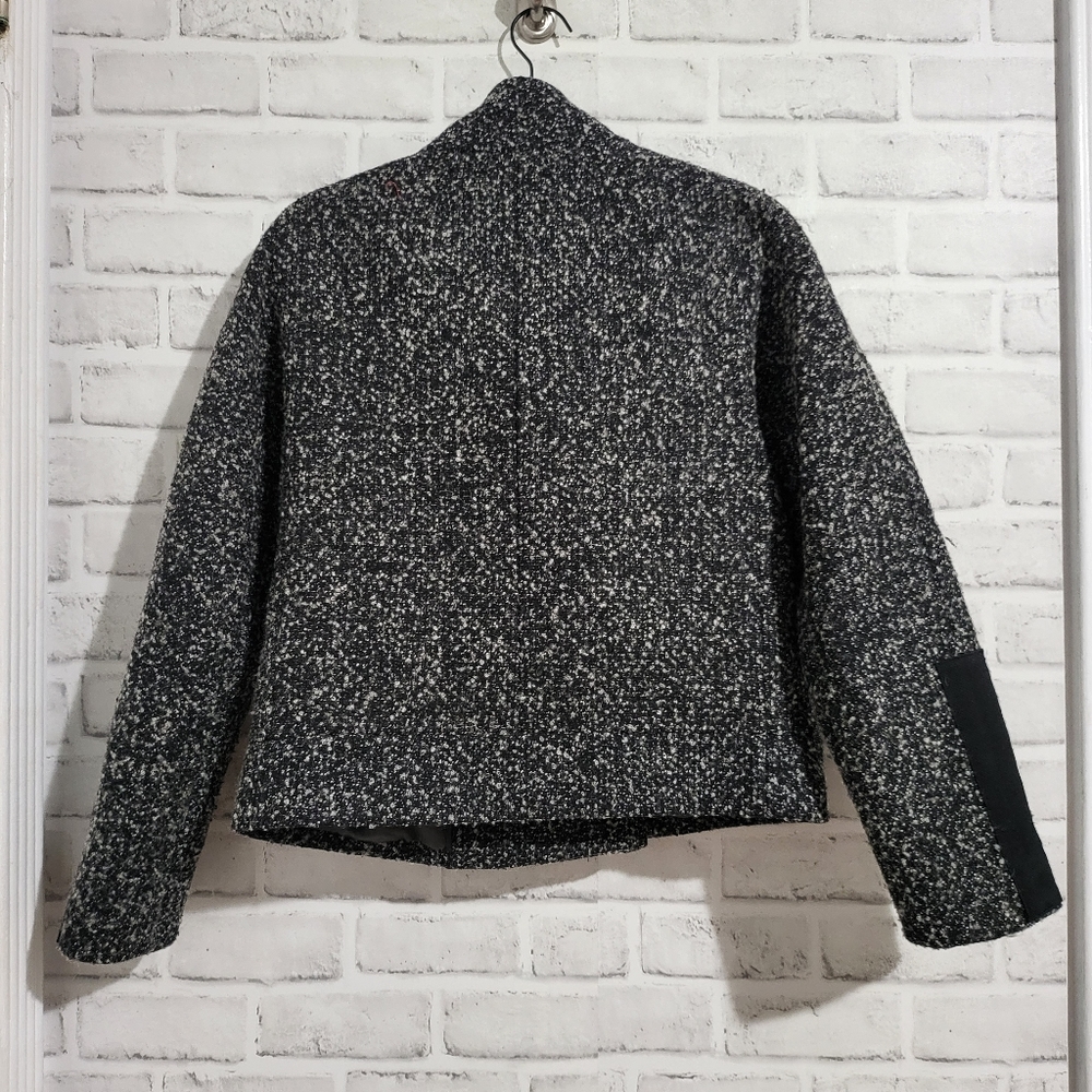 J. Crew Boucle Tweed Funnel Neck Cropped Wool-Blend Jacket Grey Marl size‎ 0 - Picture 5 of 11